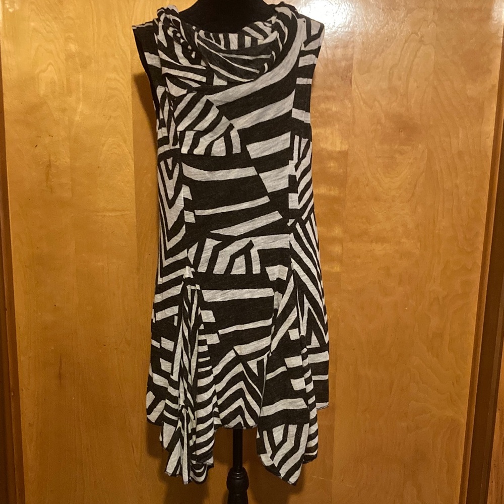 The Pyramid Collection Monochrome Asymmetrical Tunic